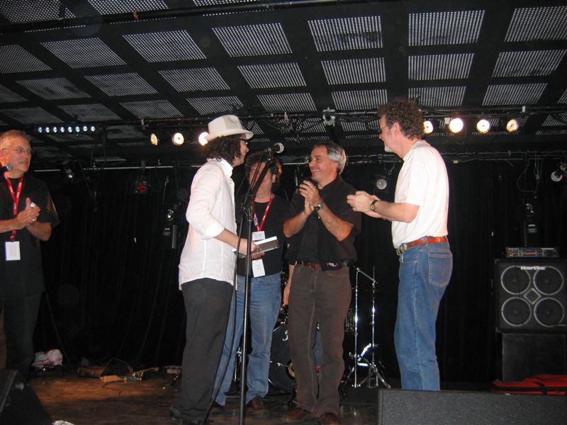 2008TrBSS_2143-PR