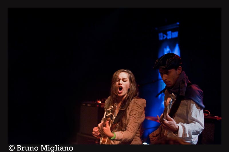 2009TrBSS-208NINAATTAL-BM