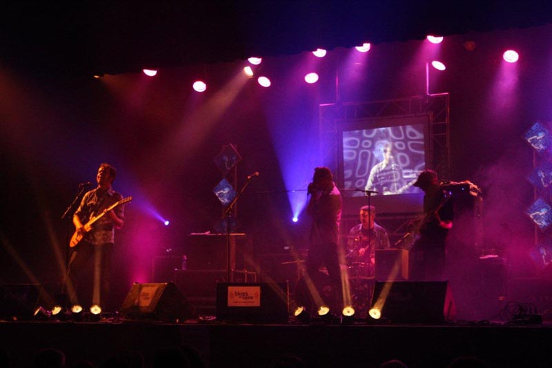 2011TrBSS-FD-032BBBK